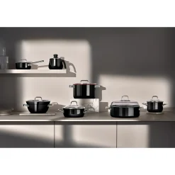 Induktionstöpfe|Induktionspfannen|WMF Fusiontec Mineral Pro, Schmortopf mit Deckel, 28 cm, Black